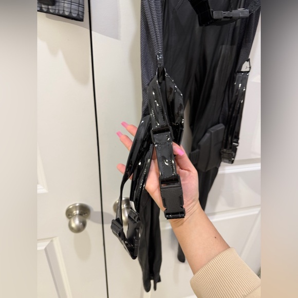 Disney Avengers Black Widow Kids Costume - Picture 3 of 7